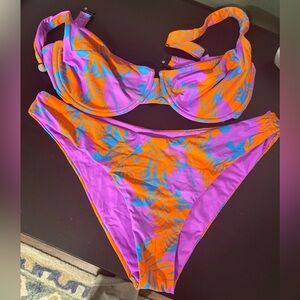 Vetchy Laguna Bikini Tropical Set